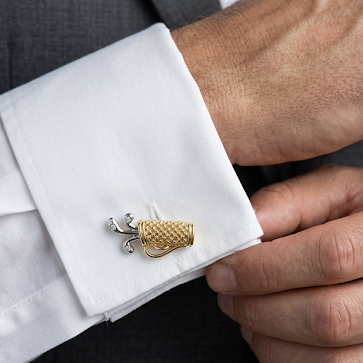 18K Golf Bag with Diamond Golf Club Cufflinks